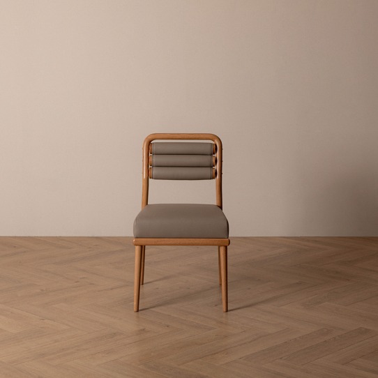 magnum oak chair